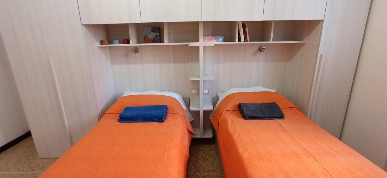 Ferienwohnung Dimora Sterlizia Zona Fiera S Donato Bologna Exterior foto
